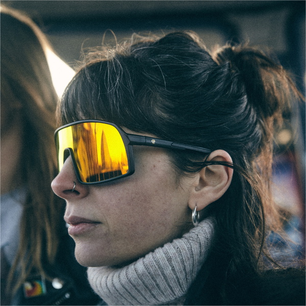 2026 CHPO Sunglasses Erica 16133LD - Matte Black / Red Mirror